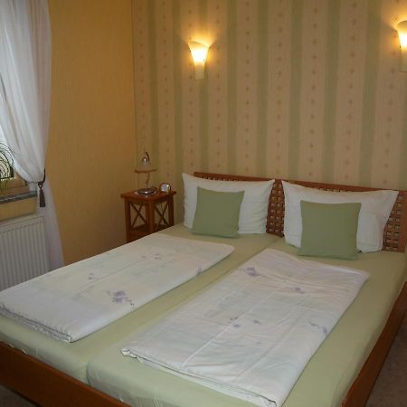 Ferienwohnung Haus "Anna" Bad Blankenburg Extérieur photo